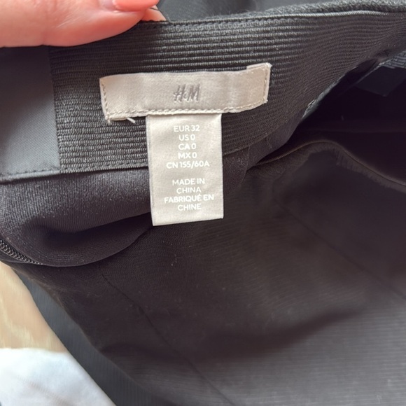 H&M Flared Skirt - Picture 5 of 5